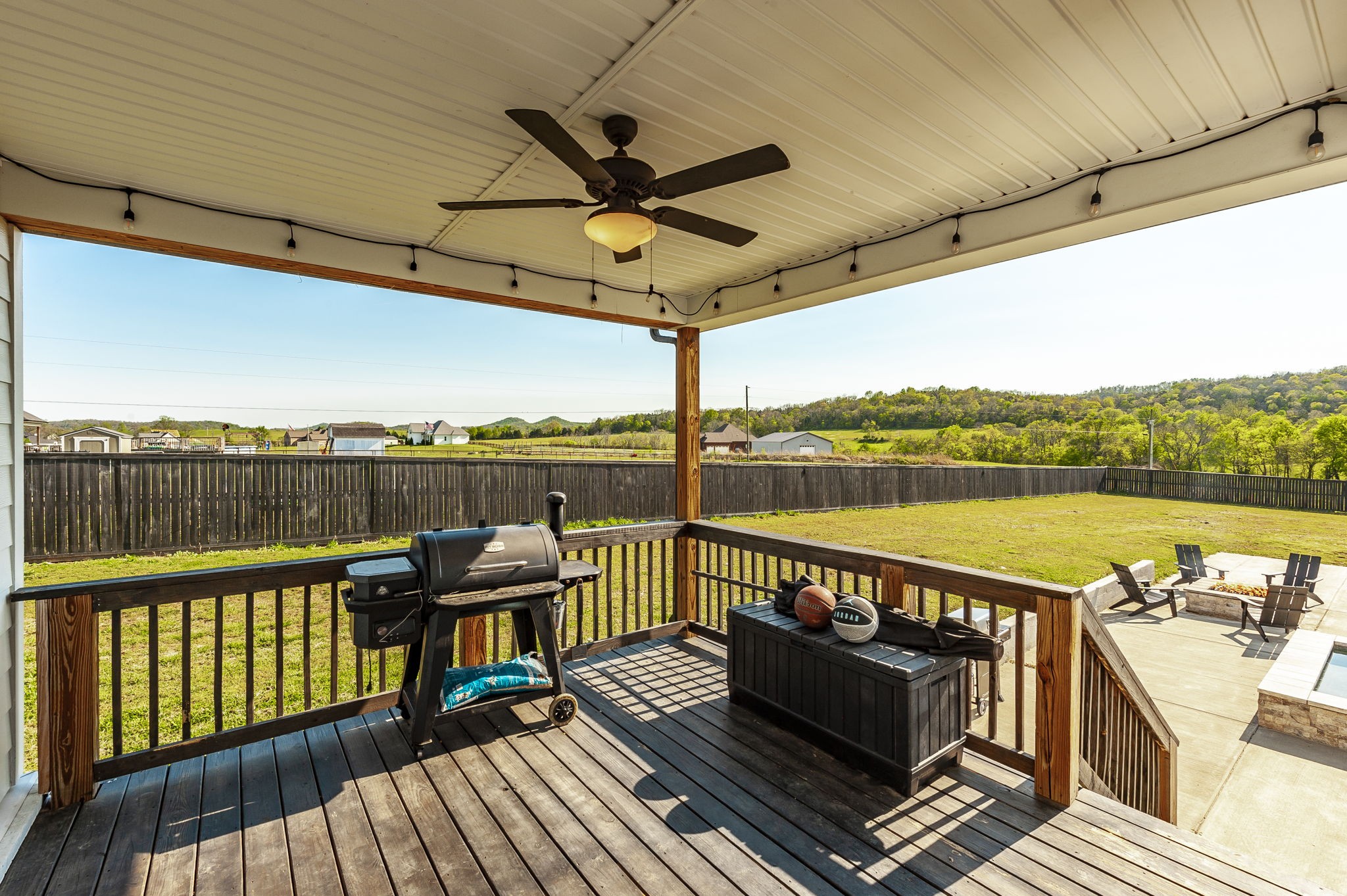 1160 Hearn Hill Road Watertown, TN 37184 - Photo 56 of 91 a view of a balcony with wooden floor