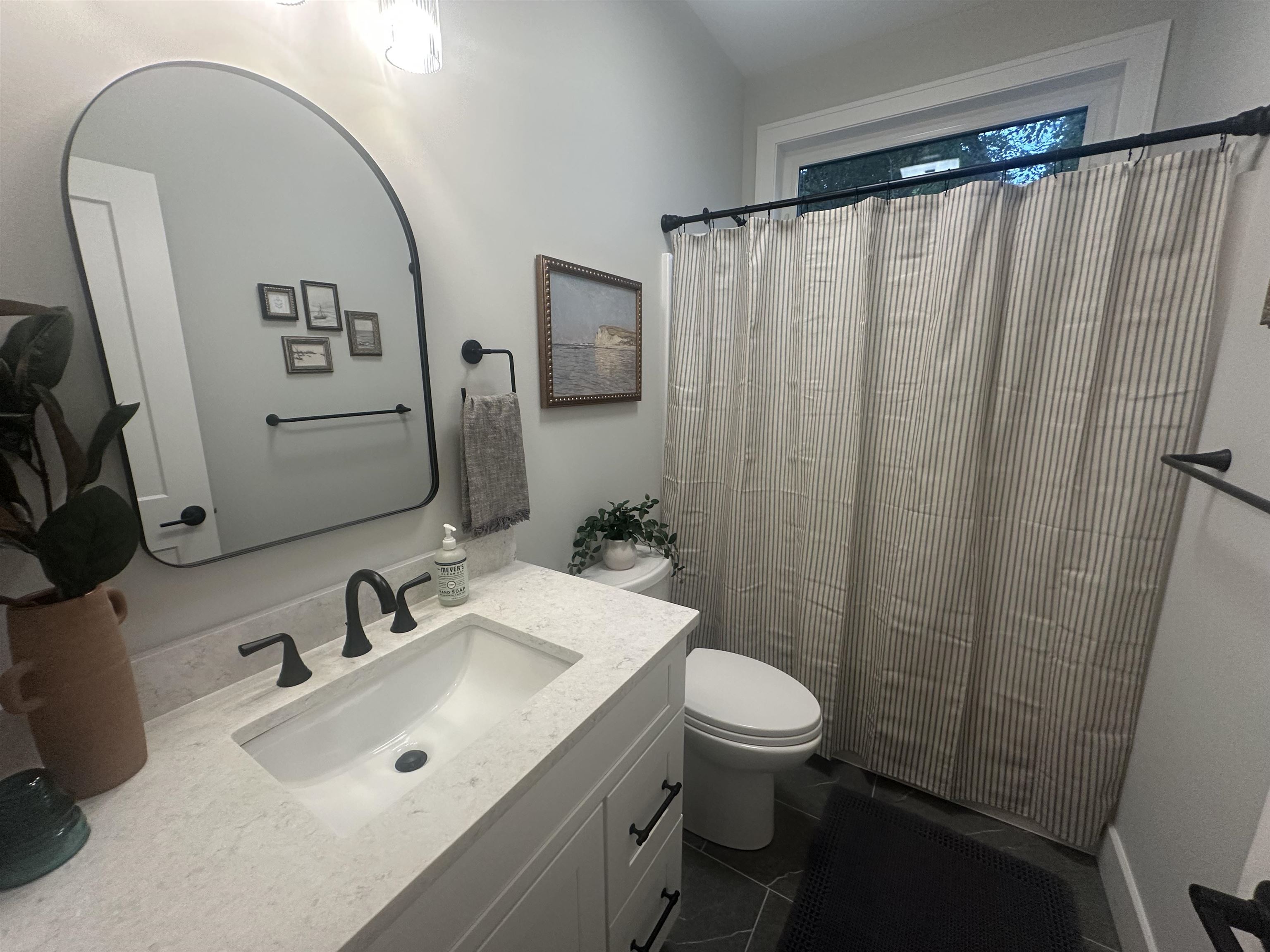 35 Leach Road Kittery, ME 03904 - Photo 9 of 22 Gallery Image 9