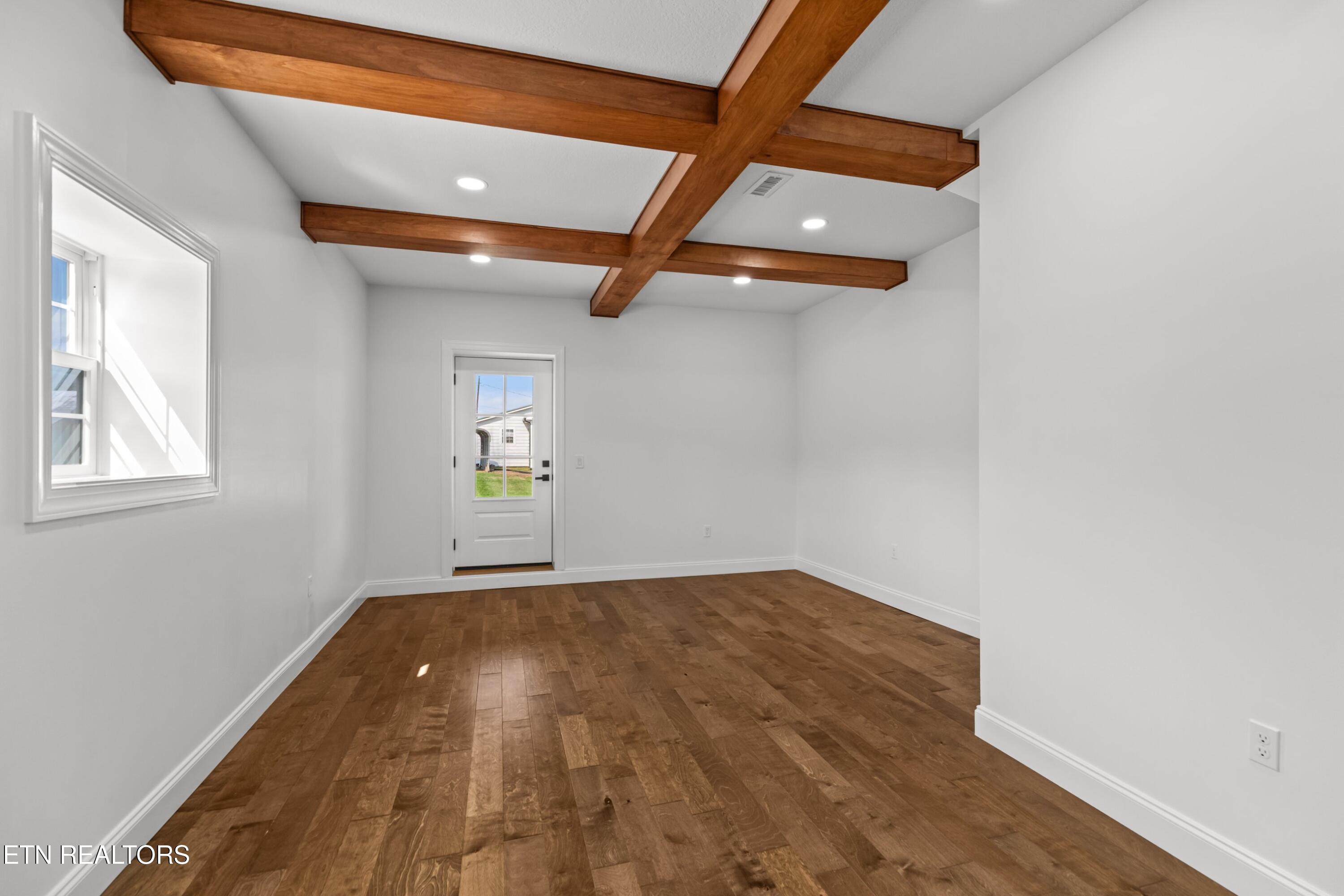 151 Clear Creek Road Newport, TN 37821 - Photo 20 of 35 014-151ClearCreekRoad-Newport-TN-37821-S