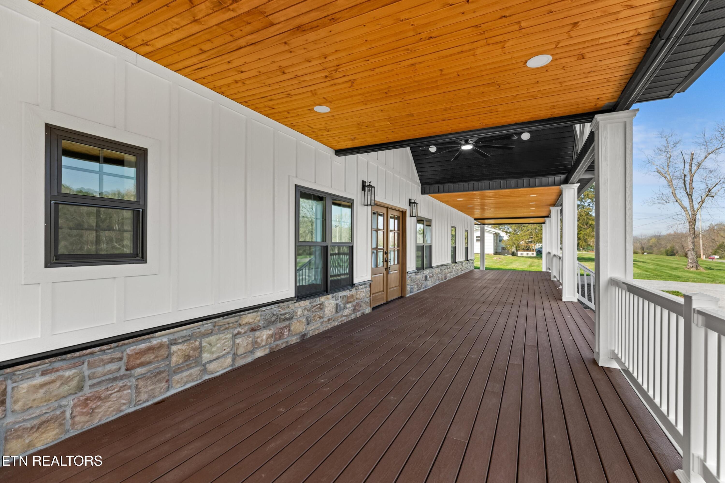 151 Clear Creek Road Newport, TN 37821 - Photo 31 of 35 031-151ClearCreekRoad-Newport-TN-37821-S