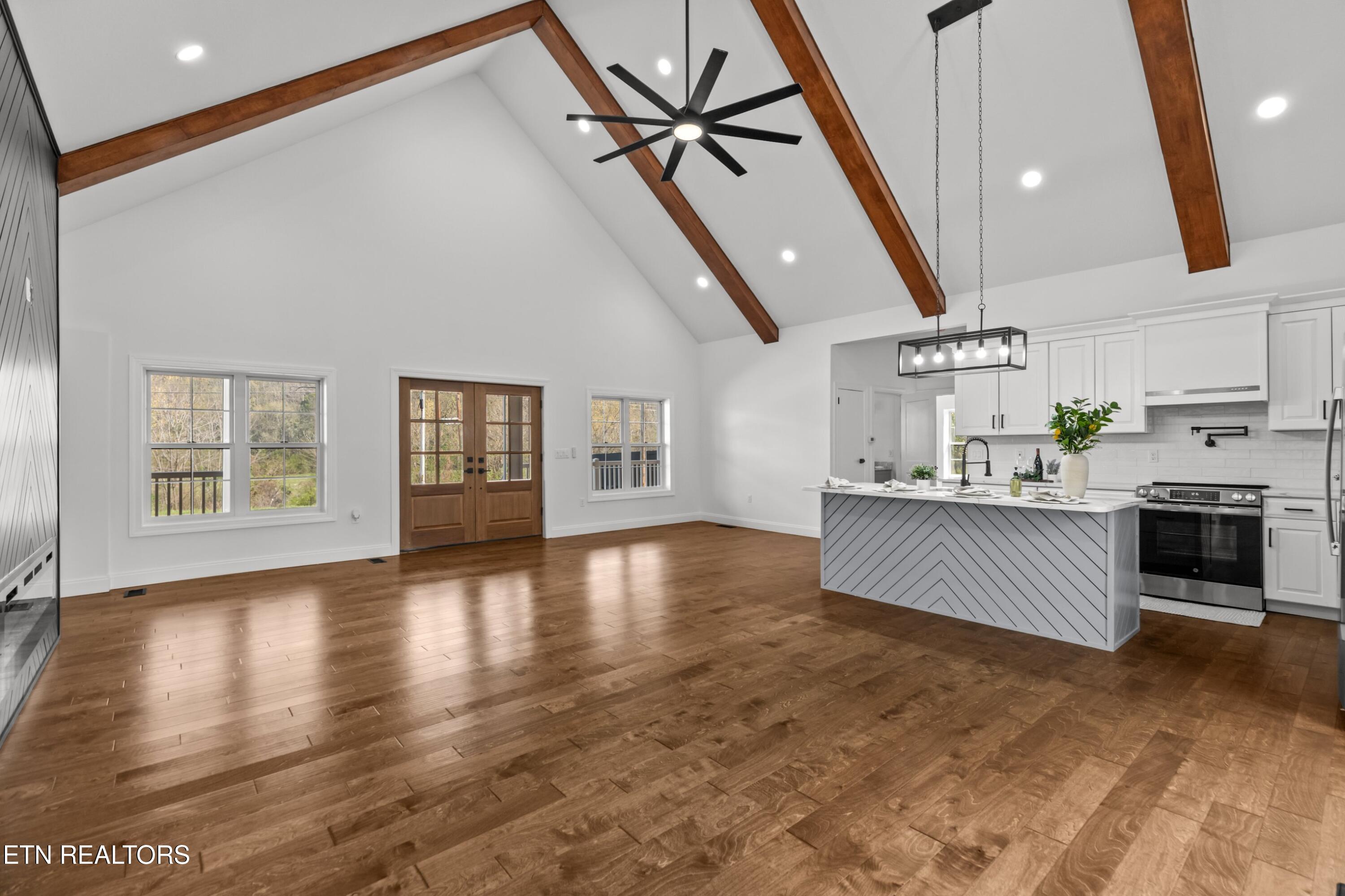 151 Clear Creek Road Newport, TN 37821 - Photo 8 of 35 008-151ClearCreekRoad-Newport-TN-37821-S