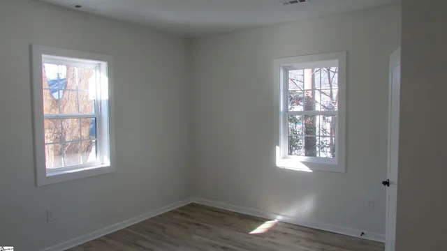 $146,000 | 106 Florence Street, Clinton, SC 29325