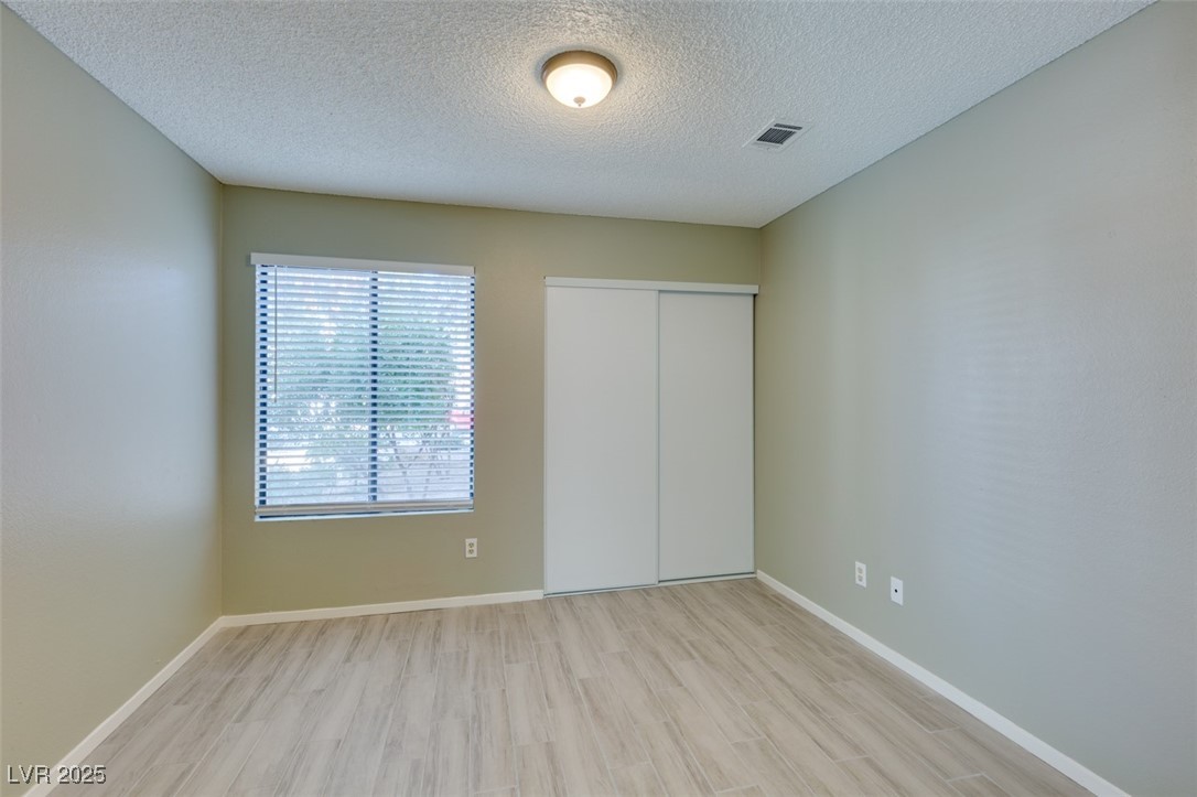 2713 Knightsbridge Road Henderson, NV 89074 - Photo 14 of 21 Den