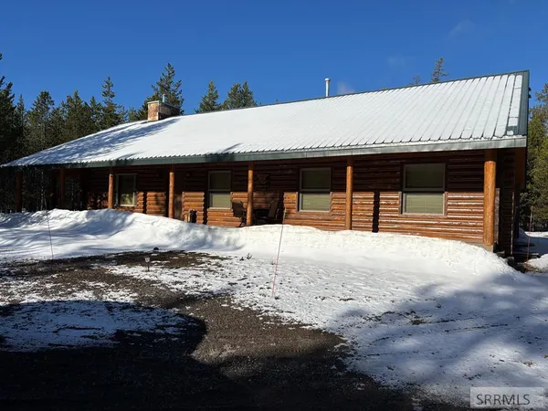 $1,595,000 | 3801 Whispering Pine Drive, Island Park, ID 83429