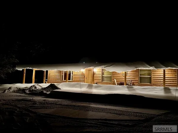 $1,595,000 | 3801 Whispering Pine Drive, Island Park, ID 83429