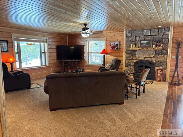 $1,595,000 | 3801 Whispering Pine Drive, Island Park, ID 83429