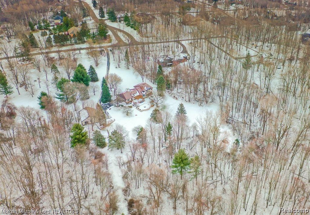 8811 Michigamme Road Clarkston, MI 48348 - Photo 56 of 61 Michigamme Aerials-6.jpg