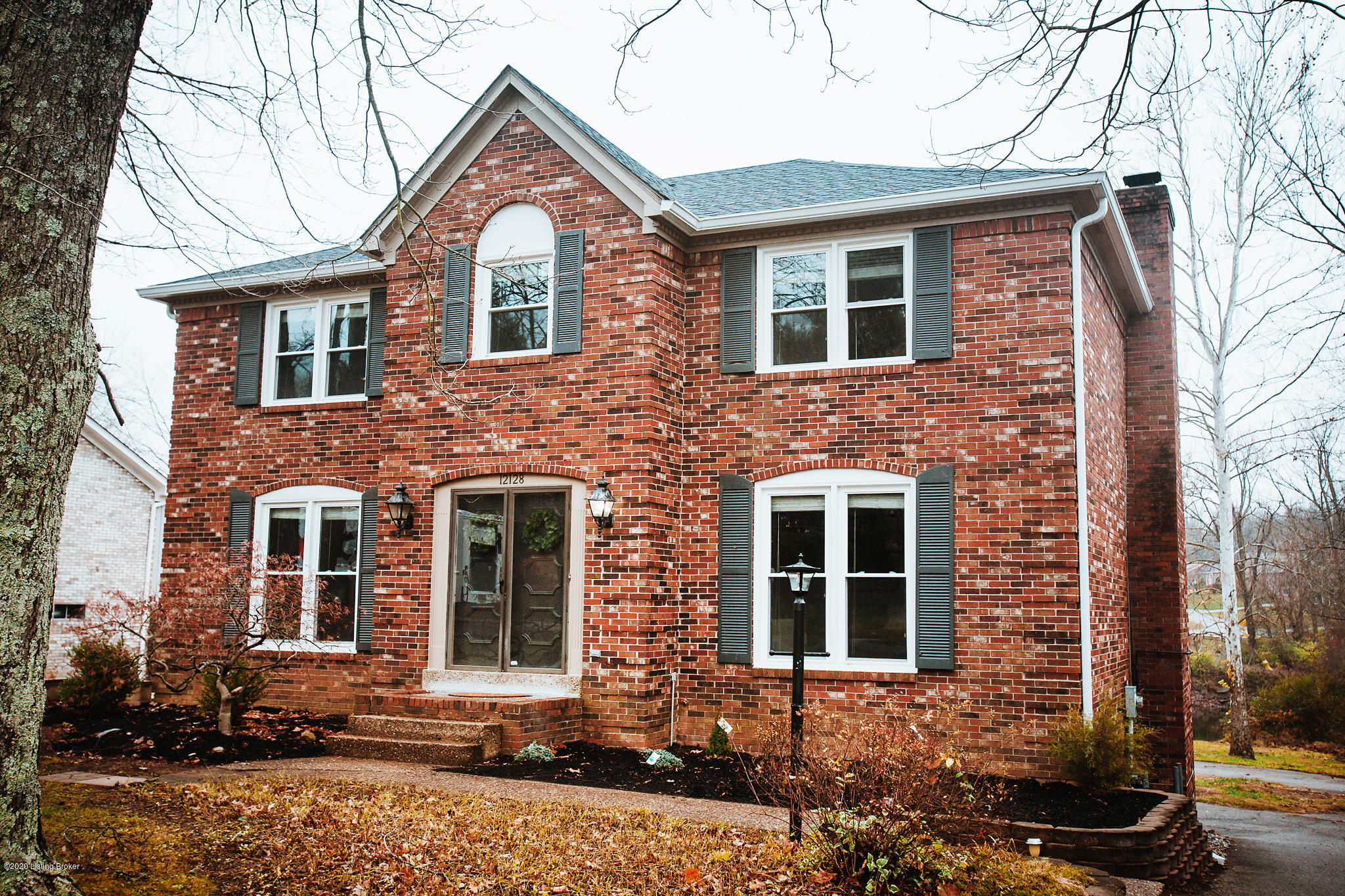 12128 Maplewood Road Goshen, KY 40026 - Photo 2 of 48 Front of House