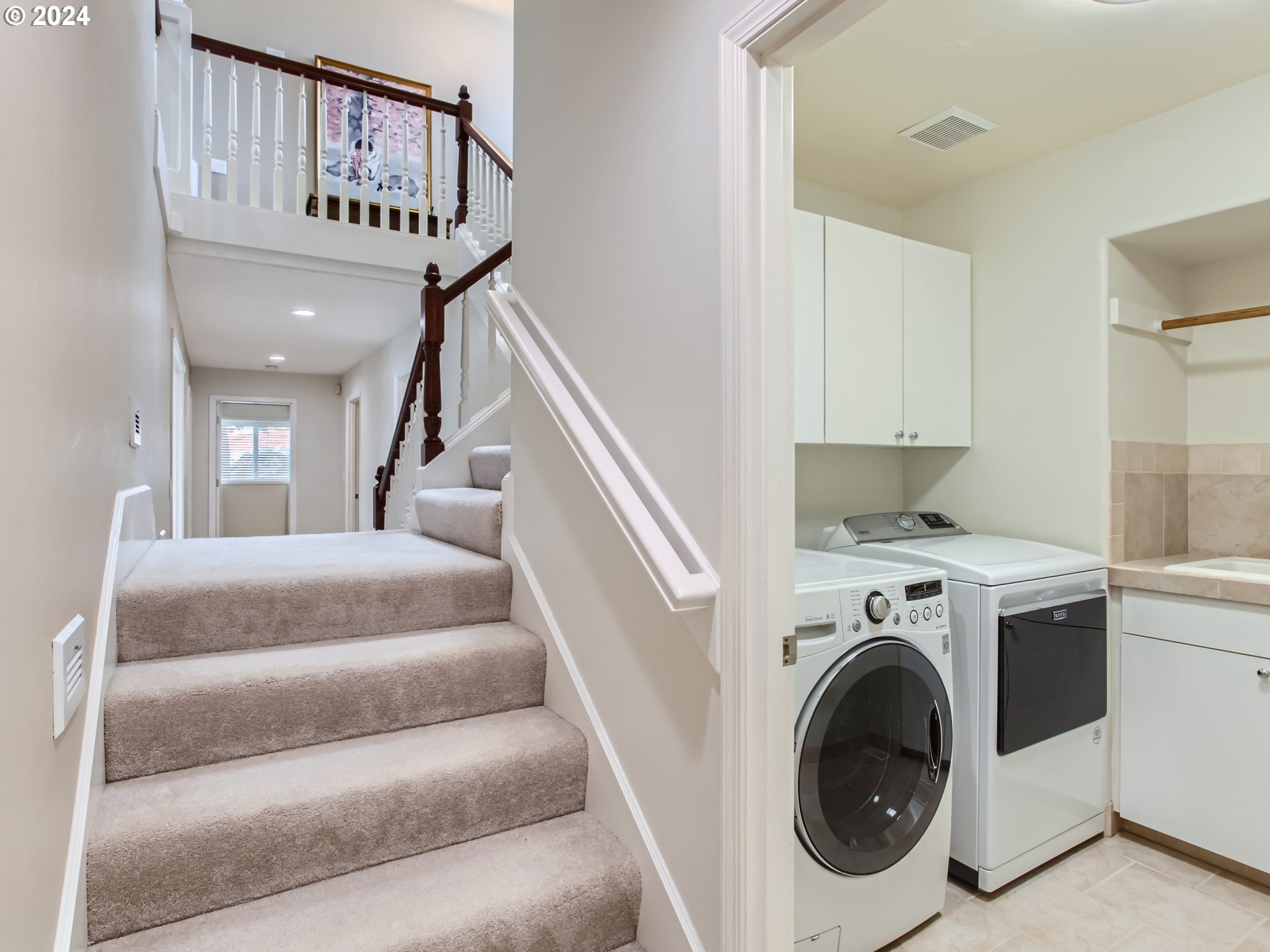 8534 Northwest Timber Ridge Court Portland, OR 97229 - Photo 34 of 43 Laundry