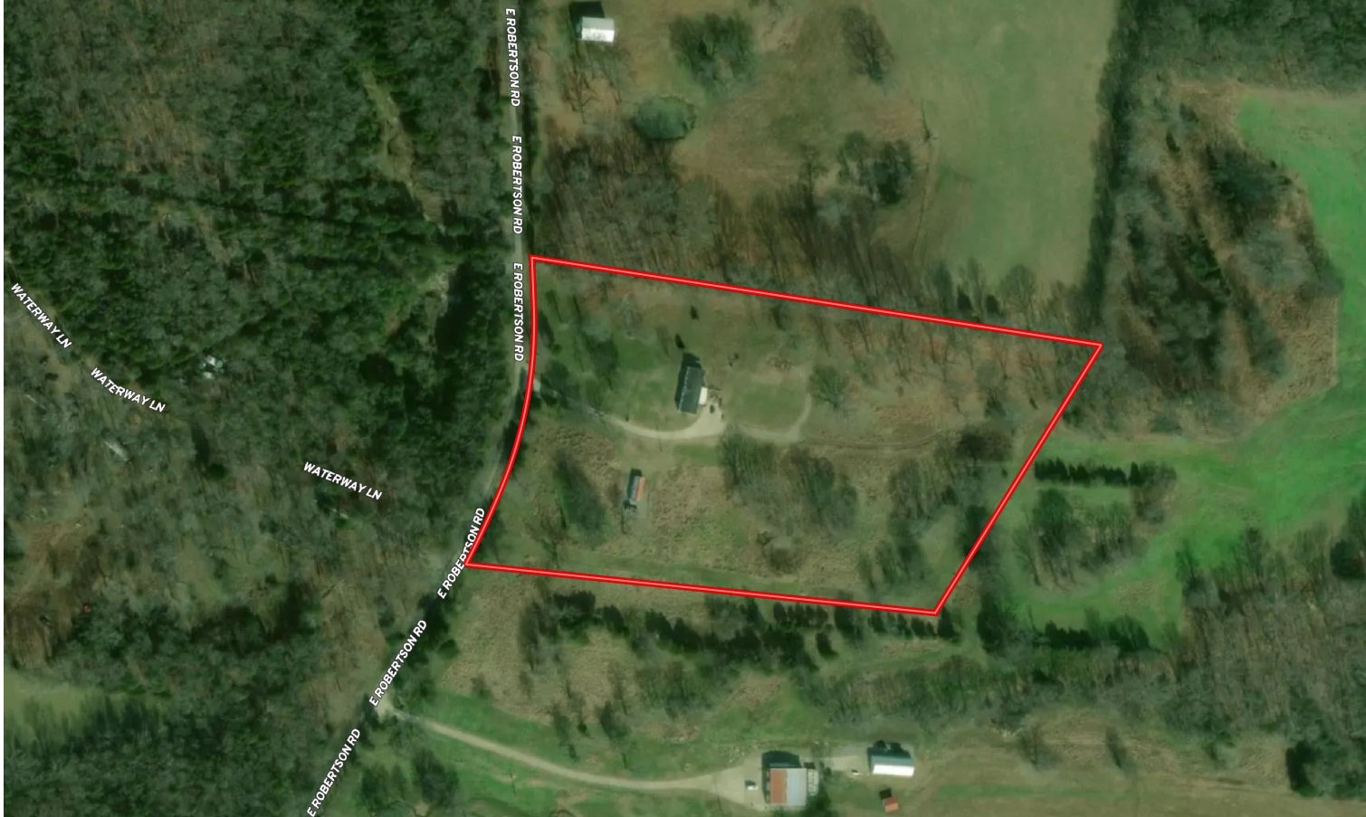 545 East Robertson Road Castalian Springs, TN 37031 - Photo 5 of 19 a view of a bird bath