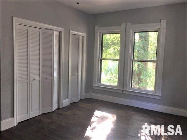 816 North 7th Street Springfield, IL 62702 - Photo 18 of 32