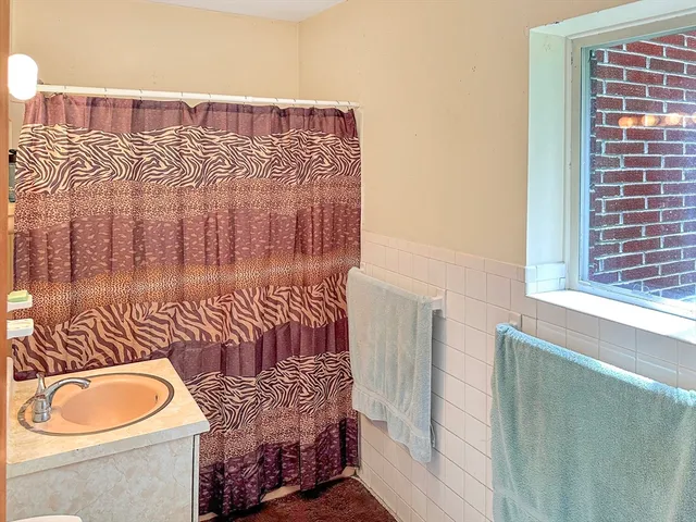 $279,900 | 42 Bayberry Drive, Unit 1, Sharon, MA 02067