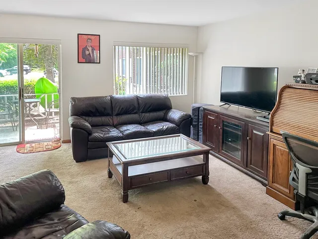 $279,900 | 42 Bayberry Drive, Unit 1, Sharon, MA 02067