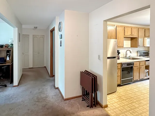 $279,900 | 42 Bayberry Drive, Unit 1, Sharon, MA 02067