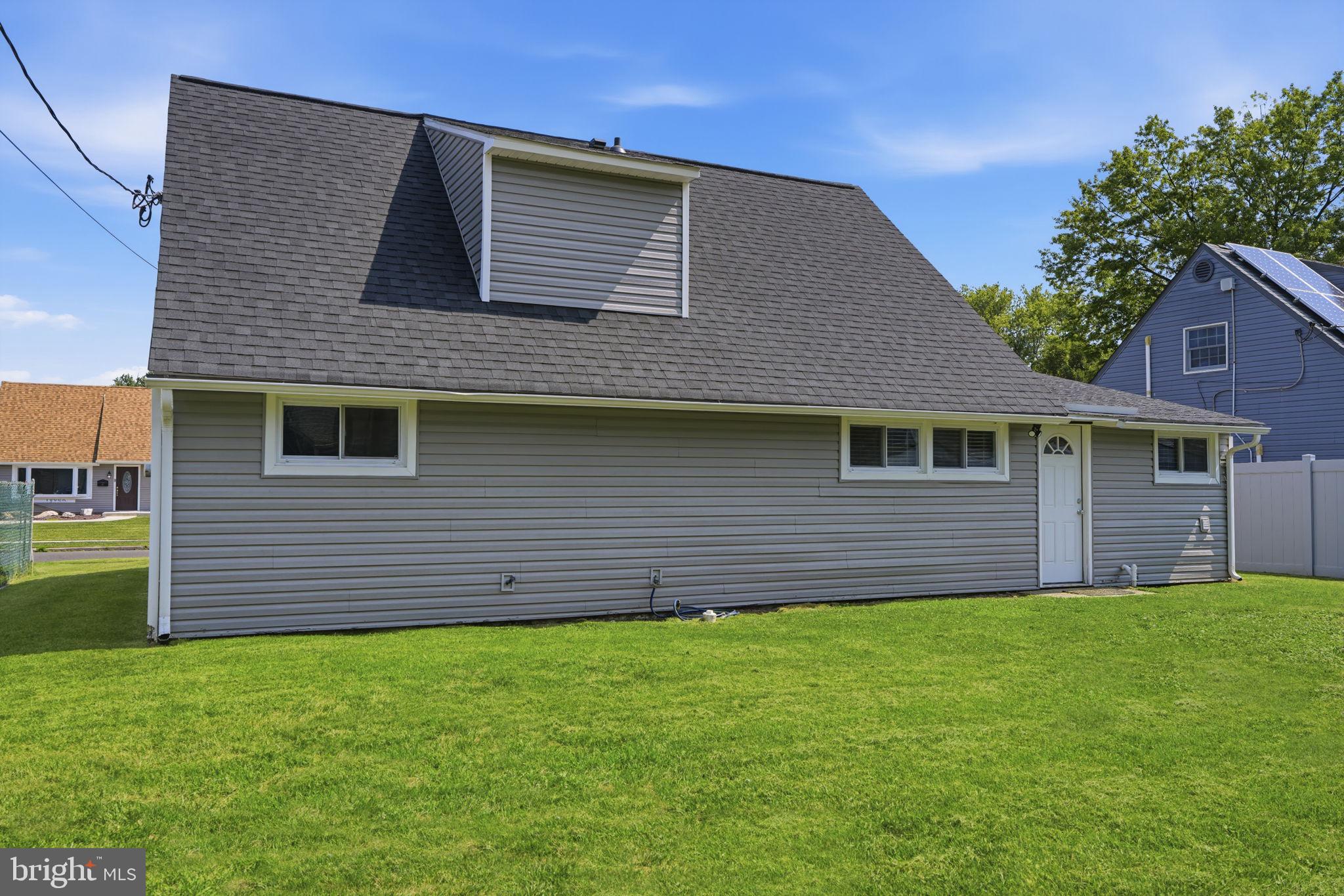 47 Mintleaf Road Levittown, PA 19056 - Photo 23 of 25