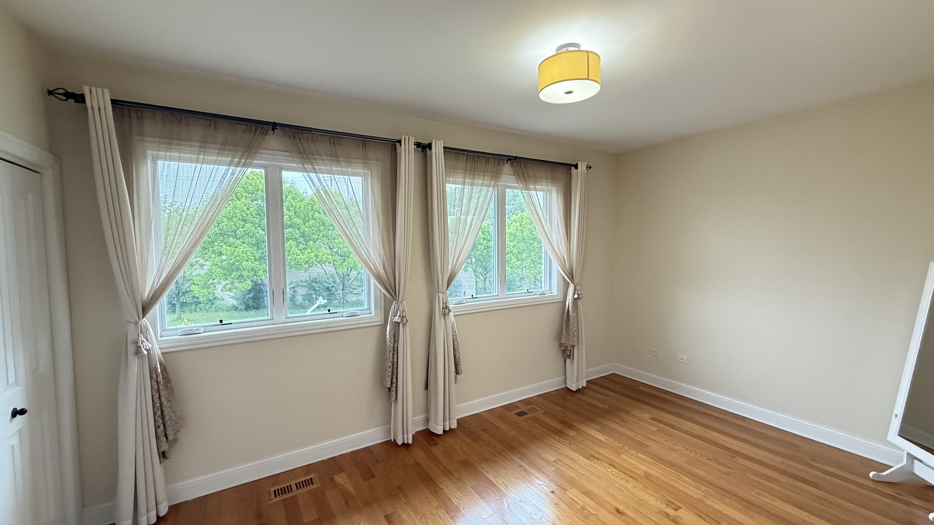 2145 West 32nd Street Chicago, IL 60608 - Photo 20 of 33