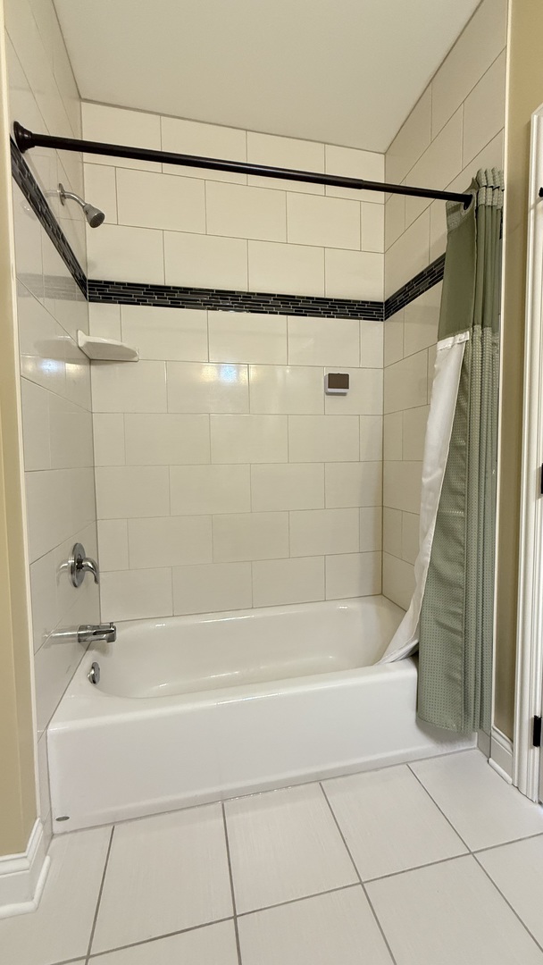 2145 West 32nd Street Chicago, IL 60608 - Photo 23 of 33