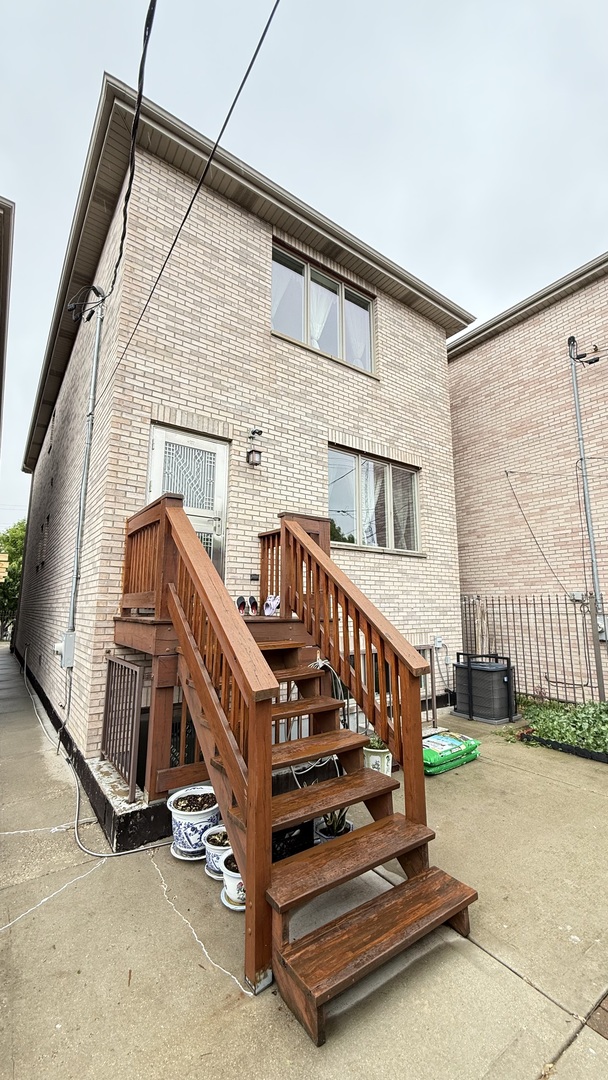 2145 West 32nd Street Chicago, IL 60608 - Photo 32 of 33