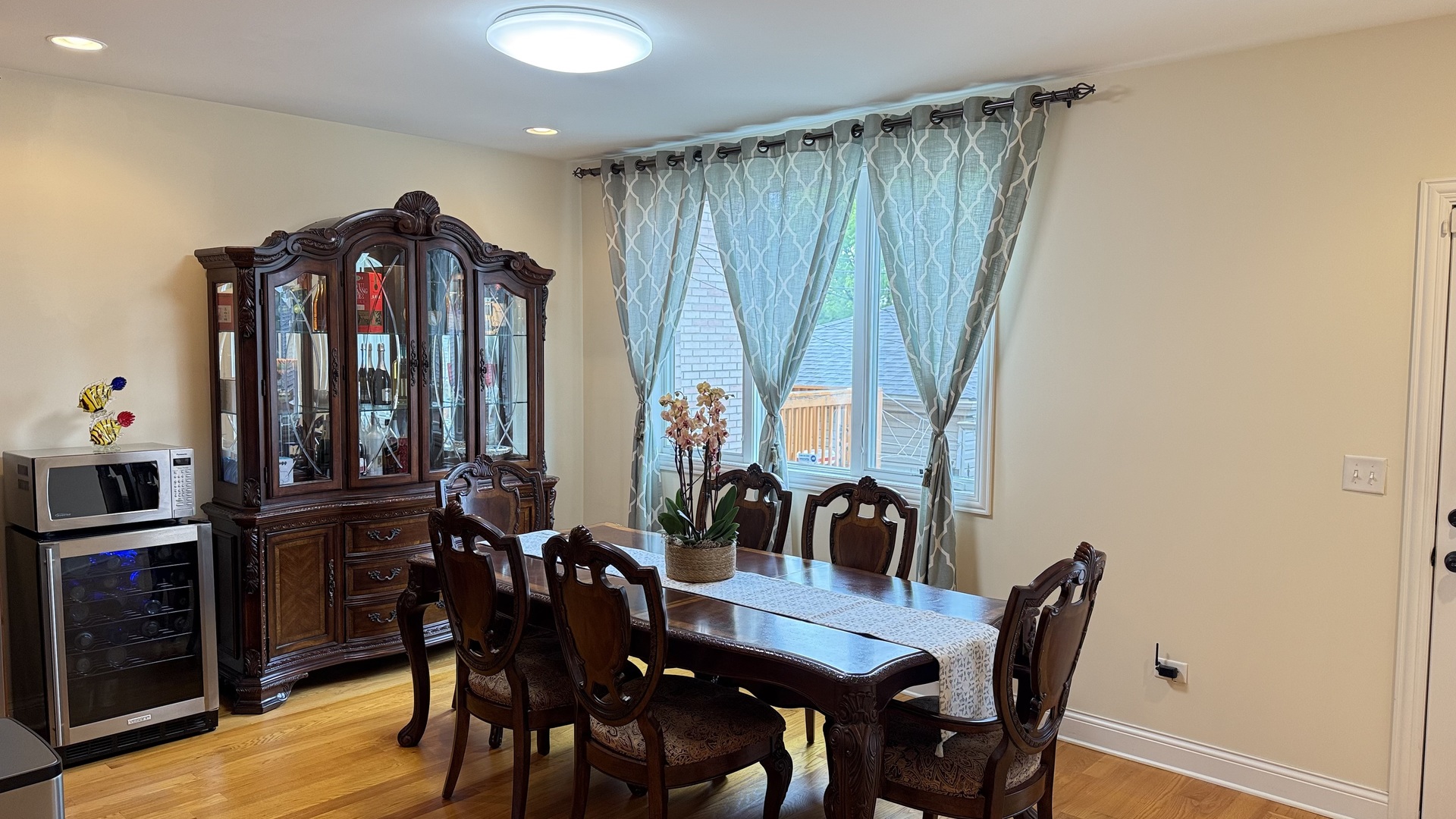 2145 West 32nd Street Chicago, IL 60608 - Photo 8 of 33