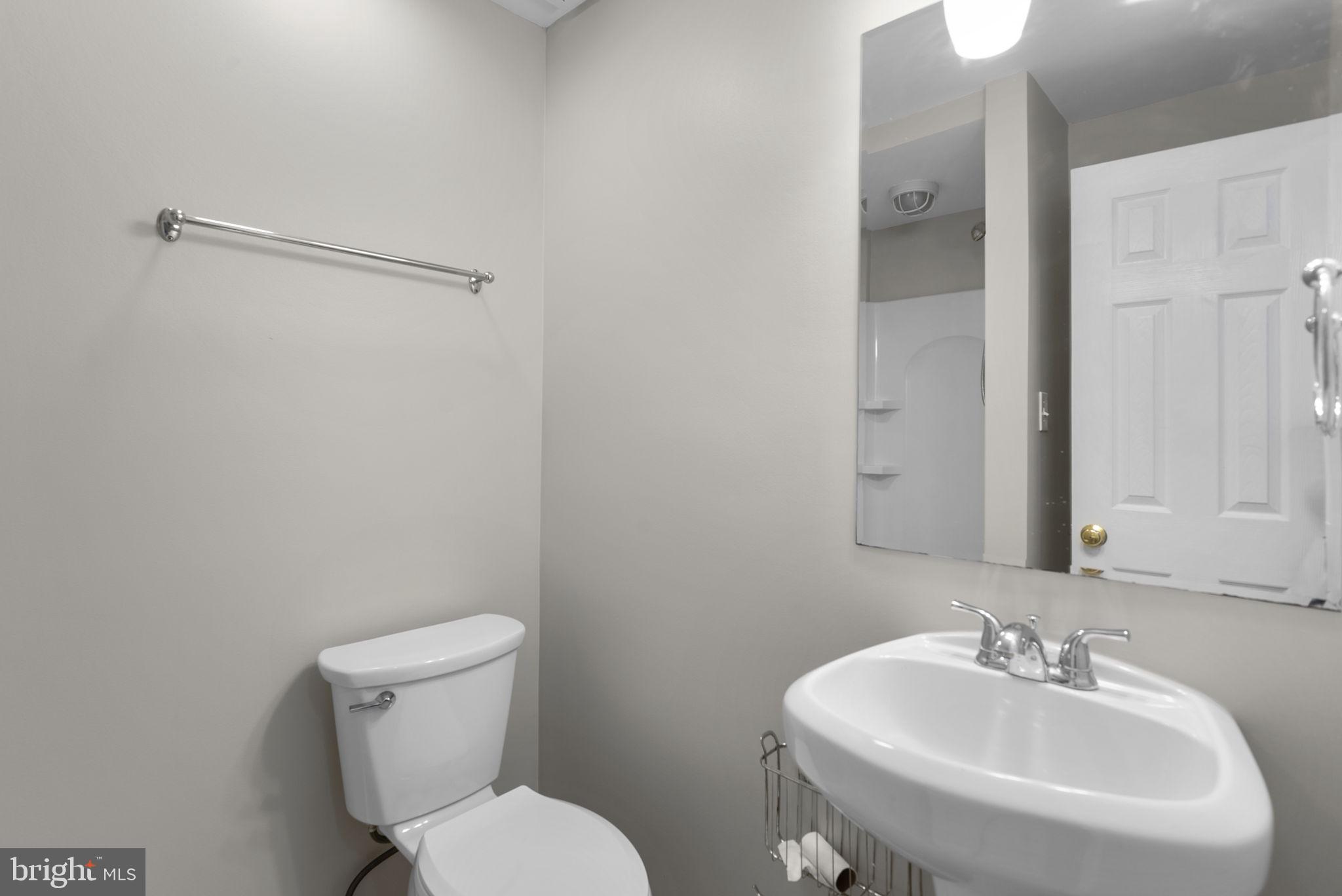37 Shelldrake Court Damascus, MD 20872 - Photo 23 of 30 Lower Level Full Bath