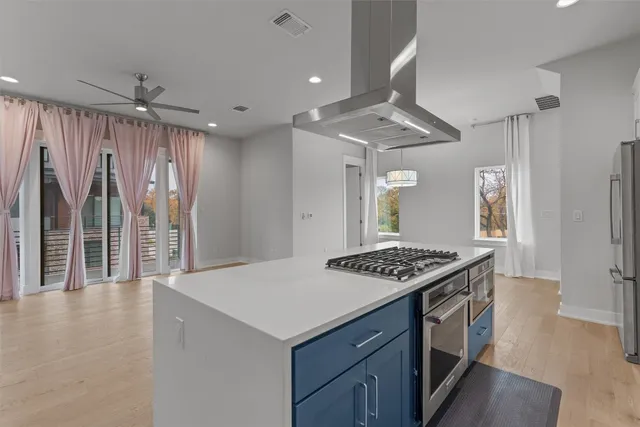 $3,300 | 5002 Pecan Springs Road, Unit 1, Austin, TX 78723