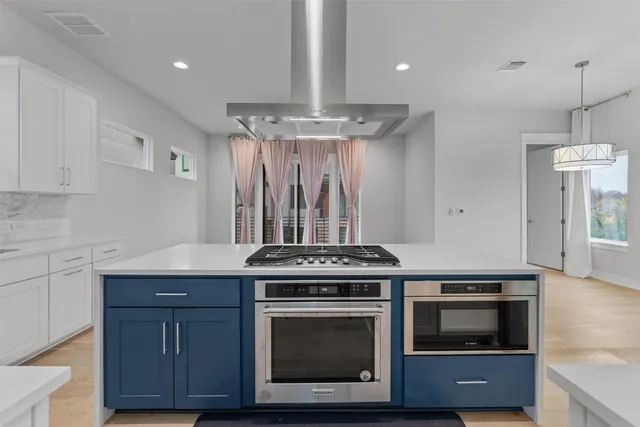 $3,300 | 5002 Pecan Springs Road, Unit 1, Austin, TX 78723