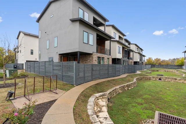 $3,300 | 5002 Pecan Springs Road, Unit 1, Austin, TX 78723