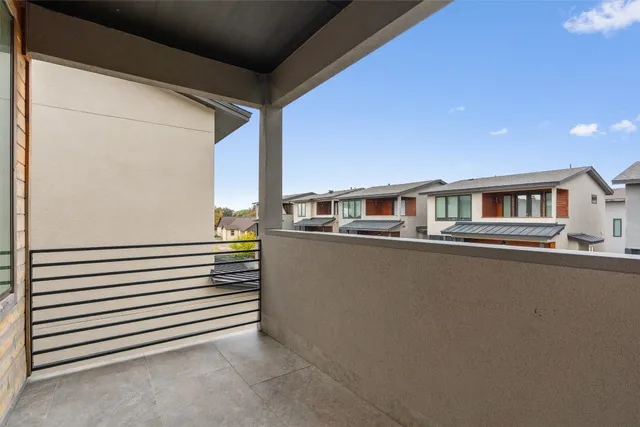 $3,300 | 5002 Pecan Springs Road, Unit 1, Austin, TX 78723