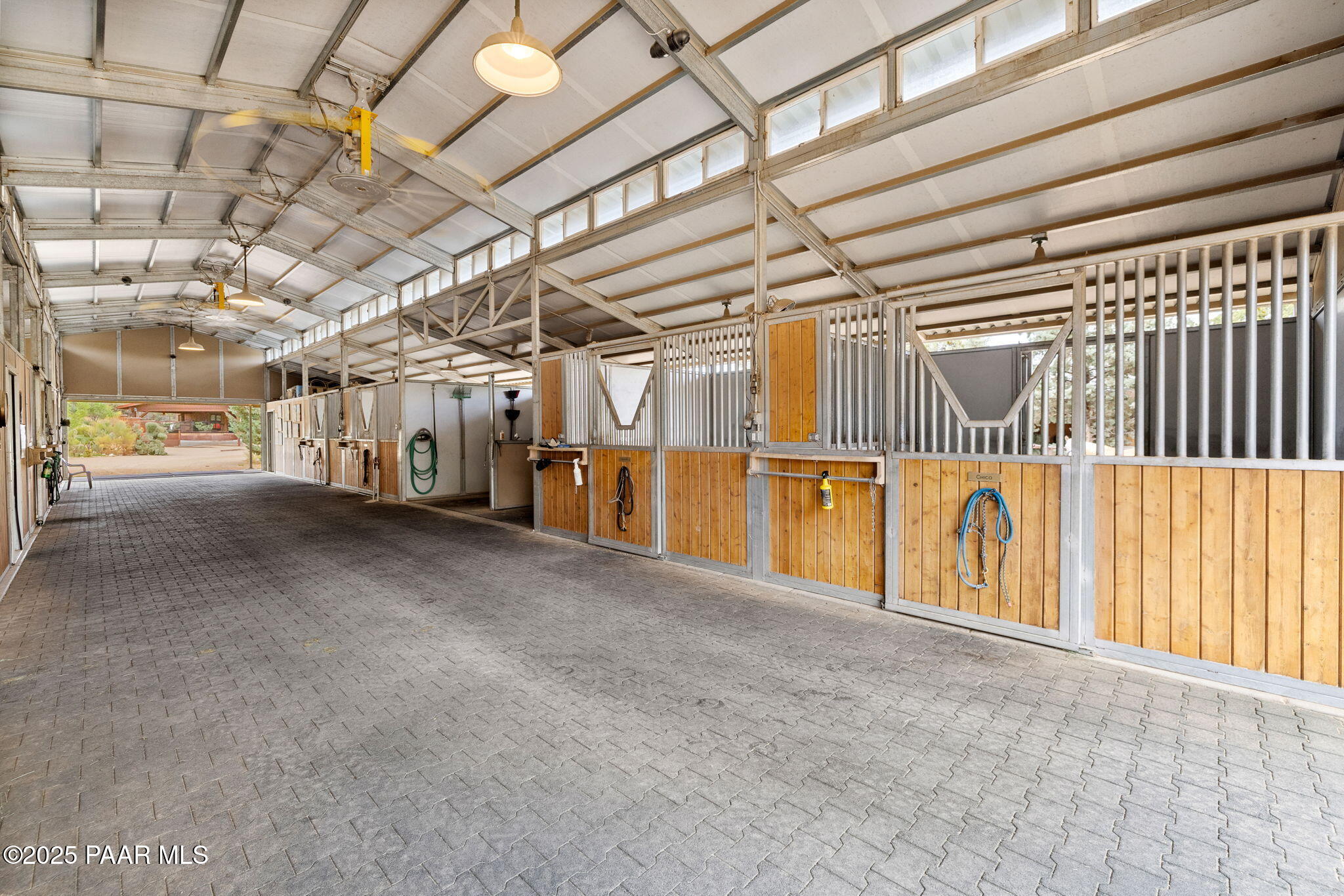 13225 North Bull Run Road Prescott, AZ 86305 - Photo 18 of 76 Rubber Paver Barn Floor