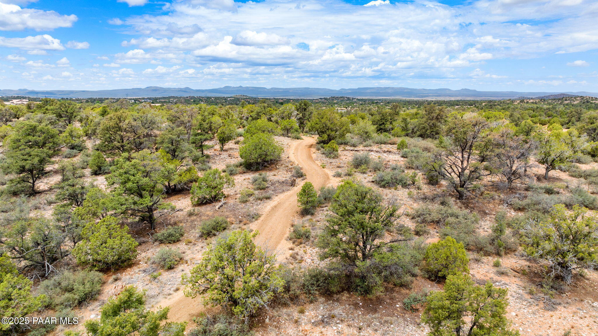 13225 North Bull Run Road Prescott, AZ 86305 - Photo 34 of 76 a view of a yard