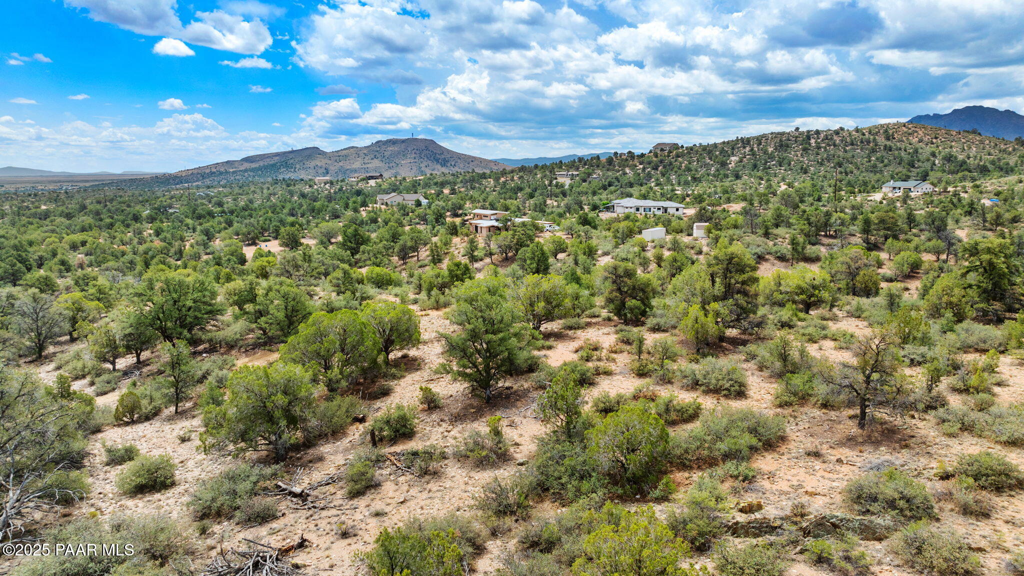 13225 North Bull Run Road Prescott, AZ 86305 - Photo 41 of 76 a view of a city with lush green forest