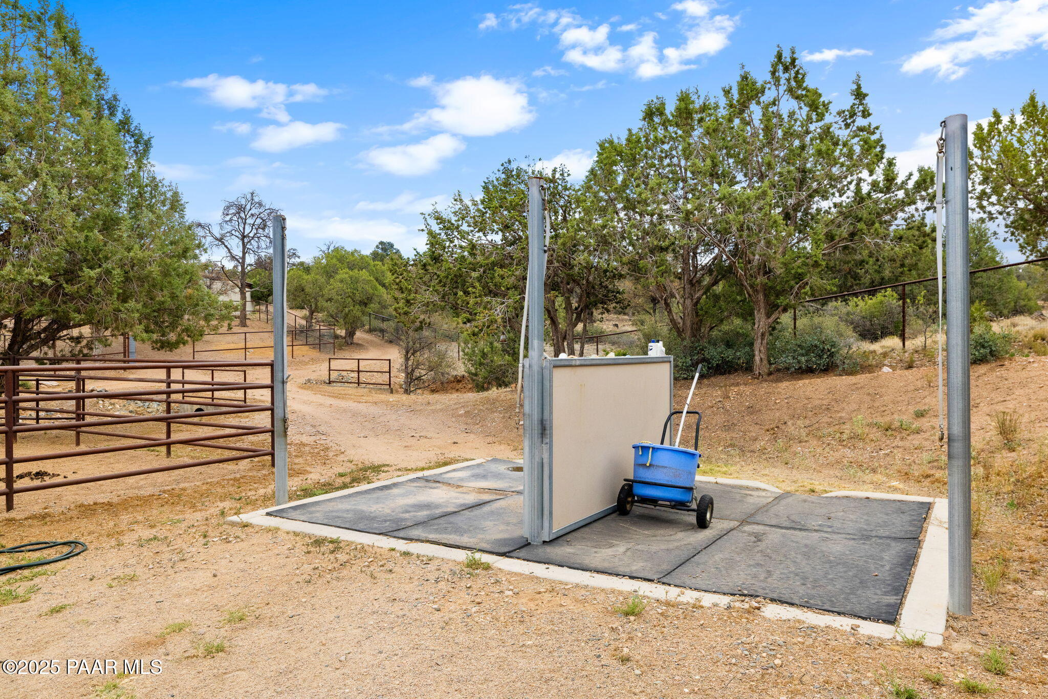 13225 North Bull Run Road Prescott, AZ 86305 - Photo 46 of 76 Wash Station