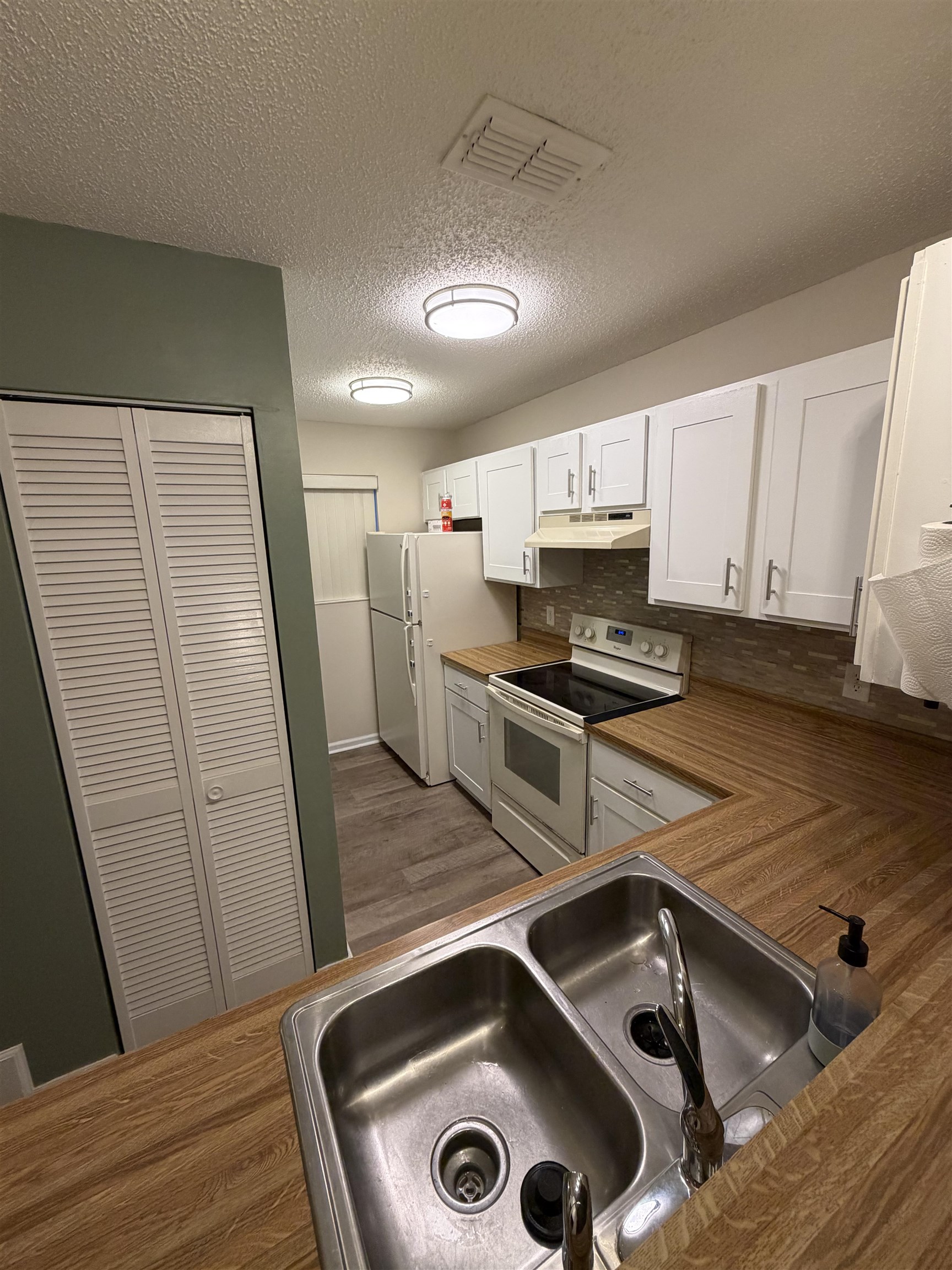 3801 Crown Point Road, Unit 1235 Jacksonville, FL 32257 - Photo 7 of 34 Gallery Image 7