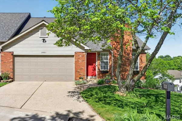 $365,000 | 2401 Balaji Court, Ballwin, MO 63011