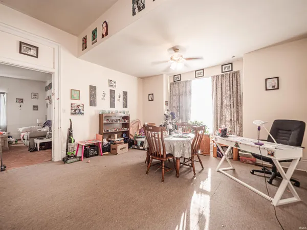 $149,900 | 703 South Main Street, Mount Vernon, IN 47620