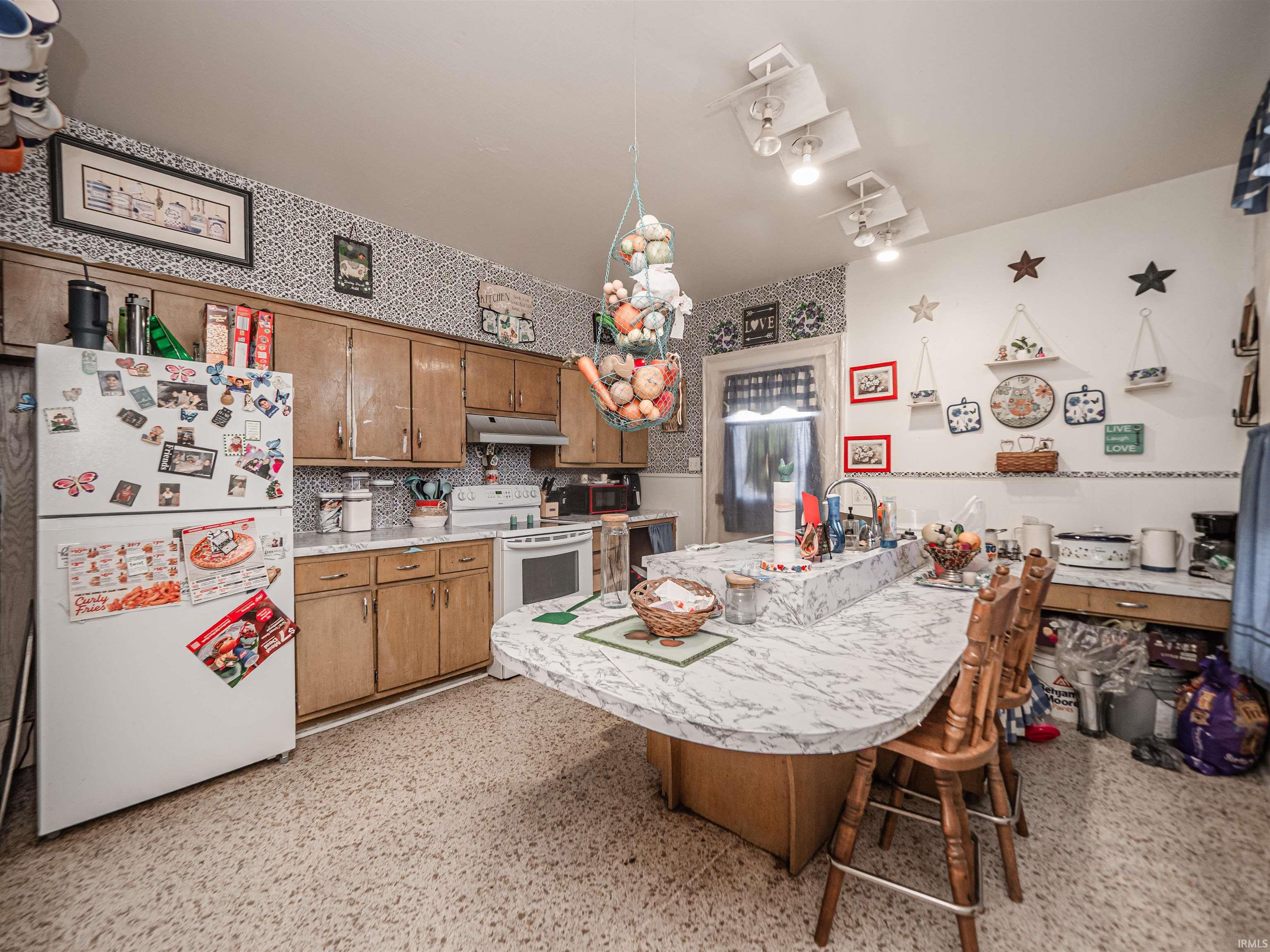 703 South Main Street Mount Vernon, IN 47620 - Photo 25 of 34