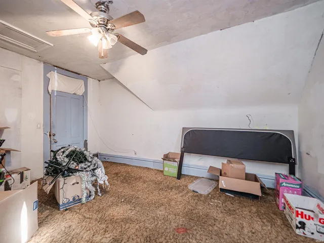 $149,900 | 703 South Main Street, Mount Vernon, IN 47620