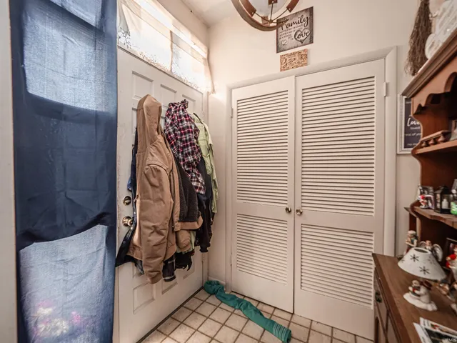 $149,900 | 703 South Main Street, Mount Vernon, IN 47620