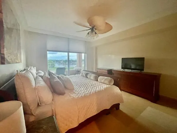 $1,490,000 | 3720 South Ocean Boulevard, Unit 301B, Highland Beach, FL 33487