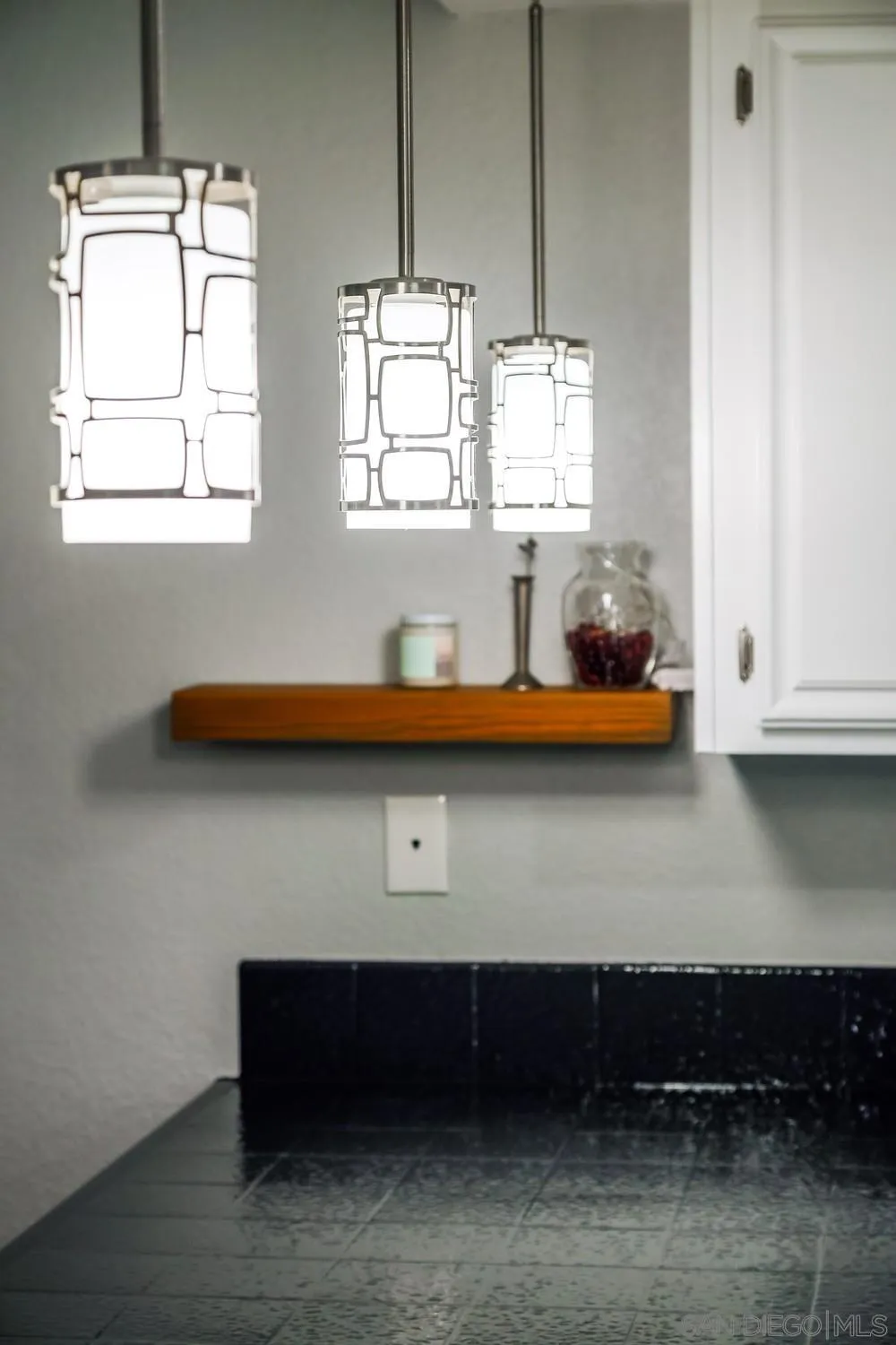 5847 Jeffries Ranch Road Oceanside, CA 92057 - Photo 18 of 37 Gallery Image 18