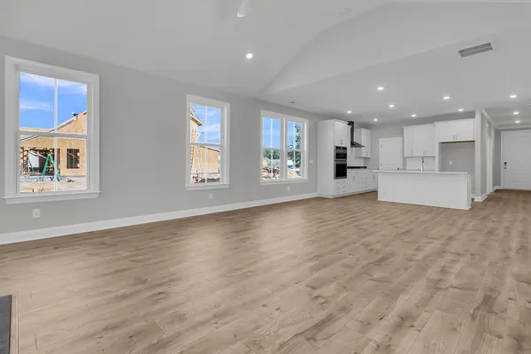 $539,990 | 739 Maynard Lane, Summerville, SC 29486