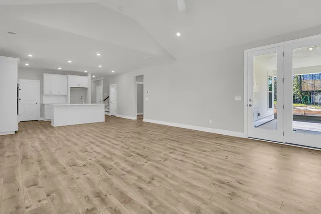 $549,990 | 739 Maynard Lane, Summerville, SC 29486