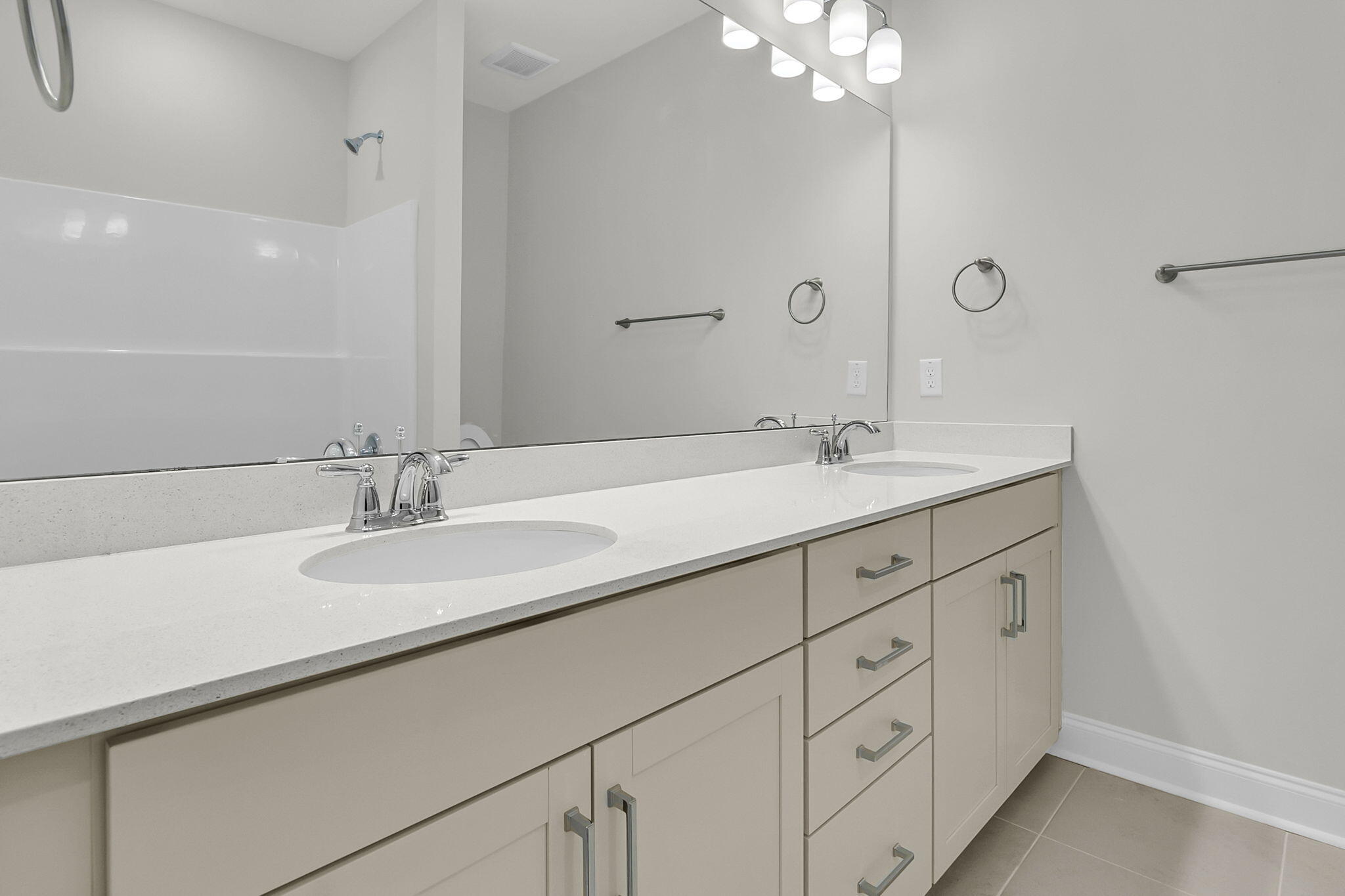 739 Maynard Lane Summerville, SC 29486 - Photo 16 of 44 CREM - 739 Maynard Ln-14