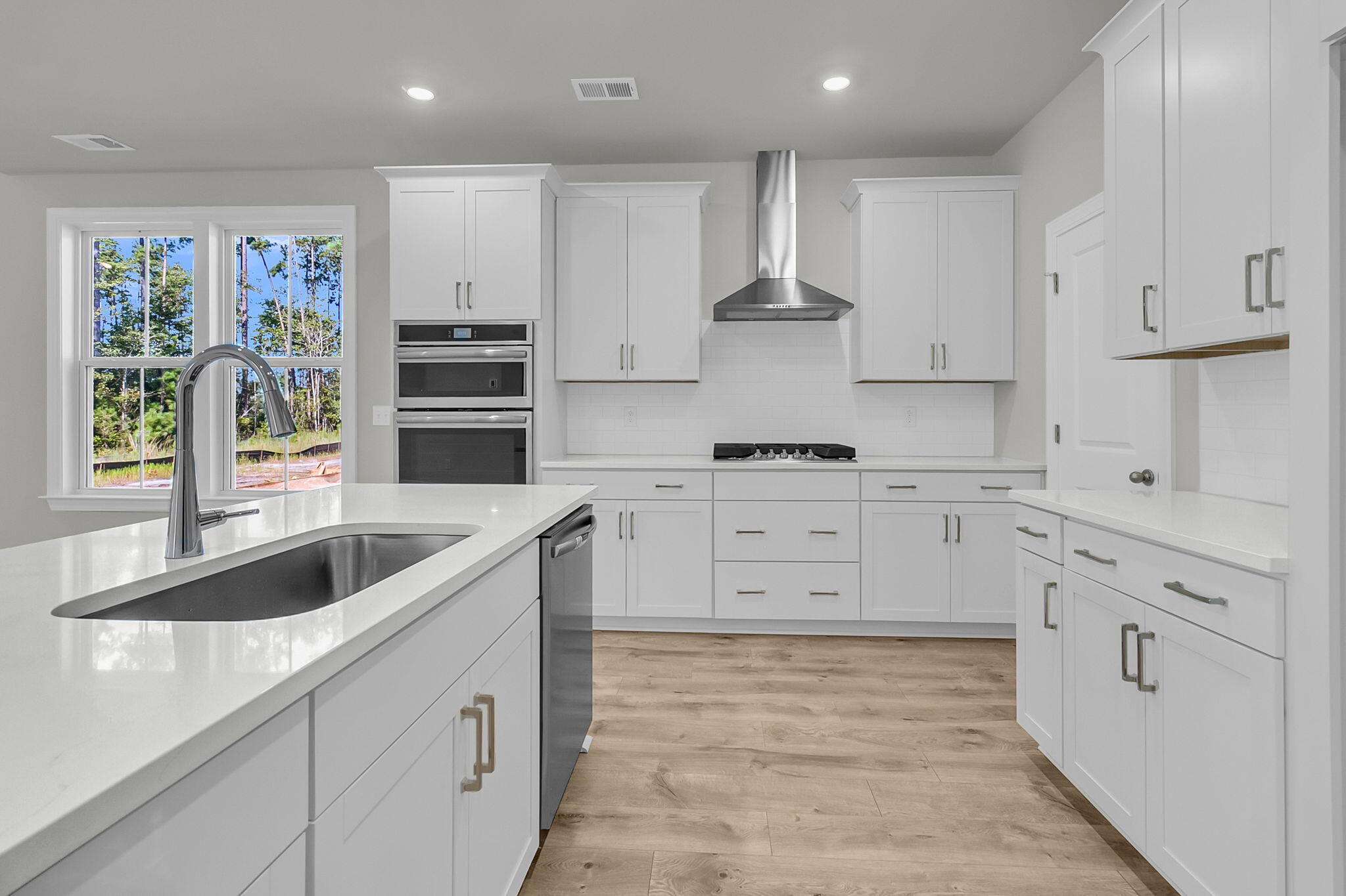 739 Maynard Lane Summerville, SC 29486 - Photo 4 of 44 CREM - 739 Maynard Ln-35-Revised