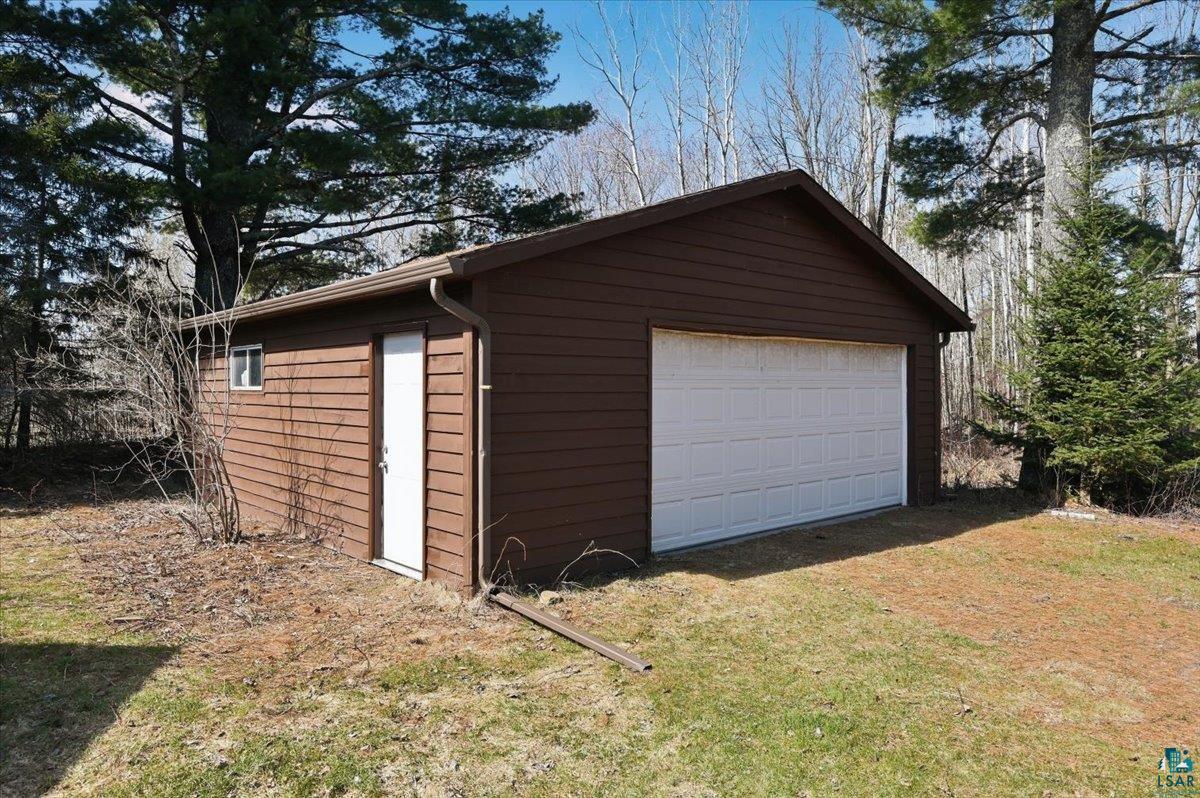 2538 East Garrison Road Foxboro, WI 54836 - Photo 40 of 51