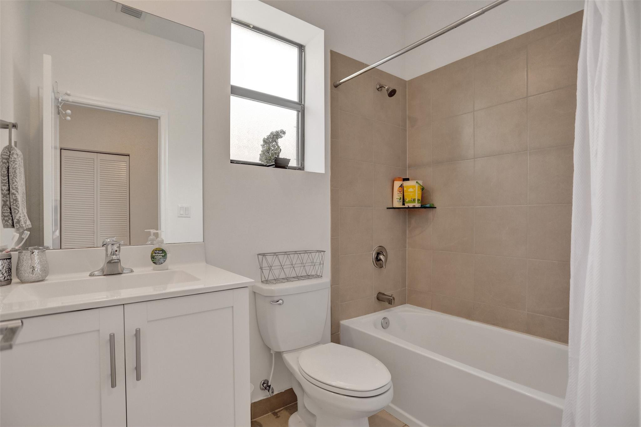 25169 Southwest 108th Avenue Homestead, FL 33032 - Photo 32 of 63 Photo 32