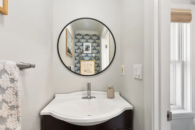 $619,000 | 36 Indian Camp Lane, Unit D, Lincoln, MA 01773