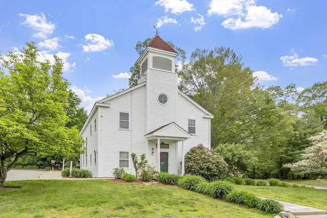 $619,000 | 36 Indian Camp Lane, Unit D, Lincoln, MA 01773