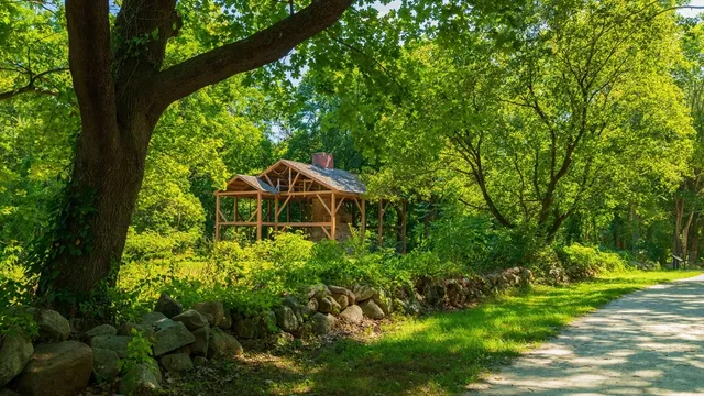 $619,000 | 36 Indian Camp Lane, Unit D, Lincoln, MA 01773