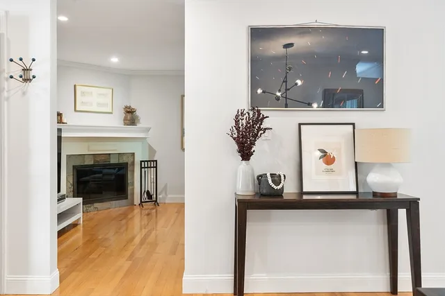 $619,000 | 36 Indian Camp Lane, Unit D, Lincoln, MA 01773